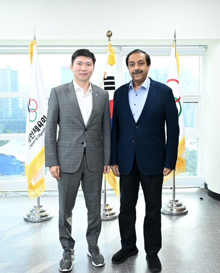 유승민 대한체육회장, 타이얍 이크람 국제하키연맹(FIH) 회장 ⓒ대한체육회