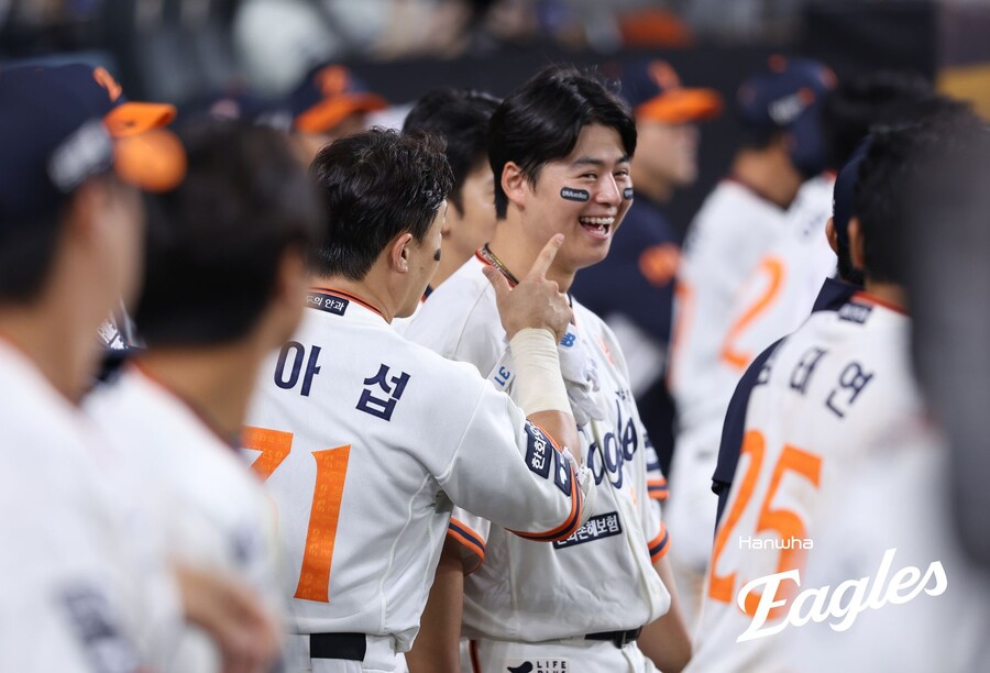 ▲ 26일 대전 LG전에서 이기며 정규시즌 우승 확률을 살려놓은 한화 ⓒ한화이글스