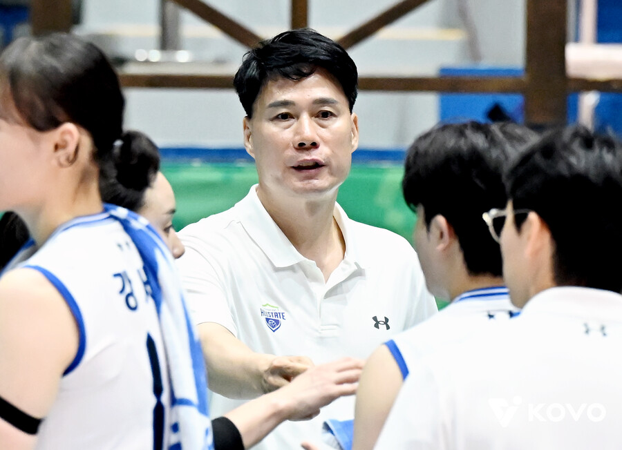 '양효진' 복귀 시점? '김희진' 활용법?…"제 생각은요" 강성형 감독이 직접 답했다