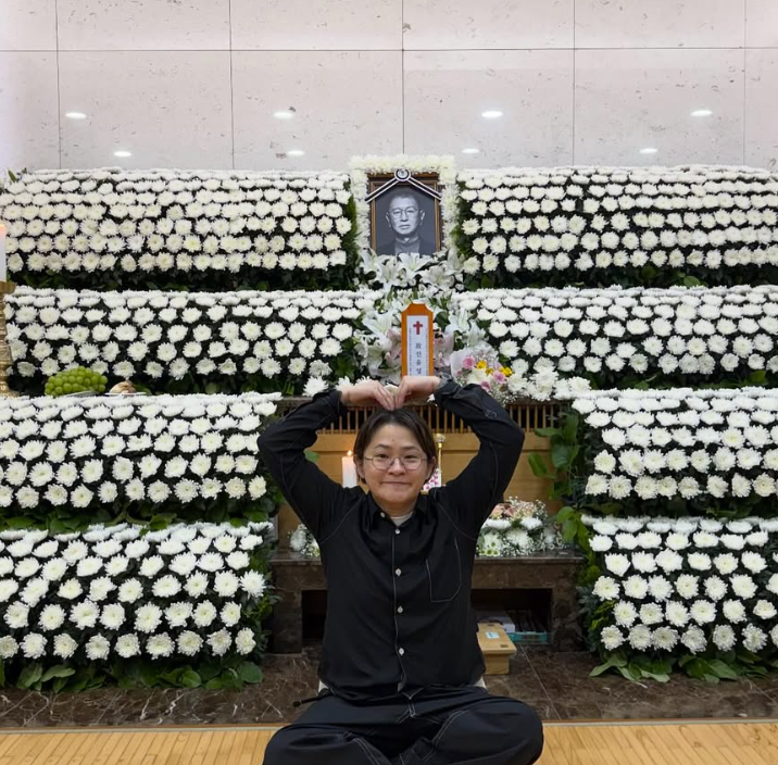 "나의 어른 편히 쉬세요. 내일부터 씩씩하게" 김신영, 故전유성 떠나보낸 심경 고백