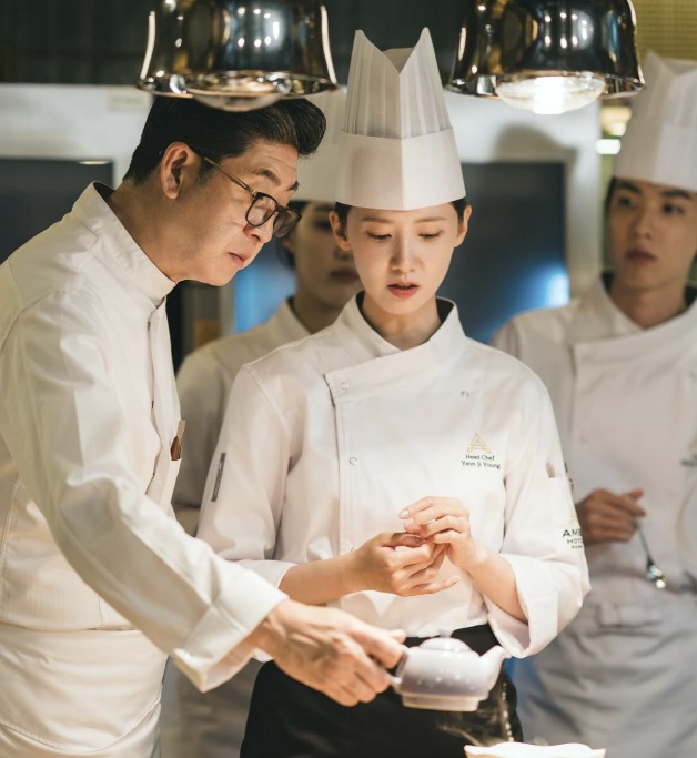 '폭군' 요리 스승 신종철 셰프 "임윤아 열정+창의적 아이디어, 처음부터 대박 예감"