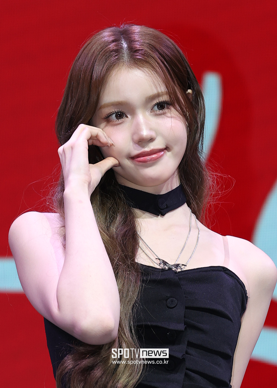 [포토S] 이즈나 정세비, '너무 청순해'