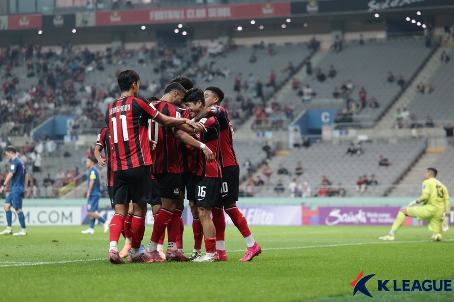 [현장 REVIEW] 최준-정승원-루카스 골골골! FC서울, 태국 1위 부리람 3-0 제압...우선 1위까지 껑충