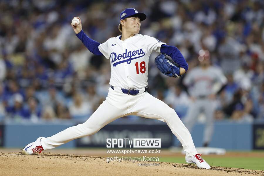 야마모토+사사키 동반 호투! 강타선 폭발!…다저스, 신시내티에 2연승→NLDS 진출 확정