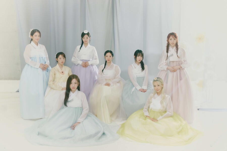 따로 또 함께 빛나는 우주소녀, 추석 맞이 한복 완전체 "우정아 우정해"