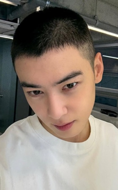 차은우, 군대서 추석 인사 "다시 만날 때까지 다 건강하기..사랑해요"