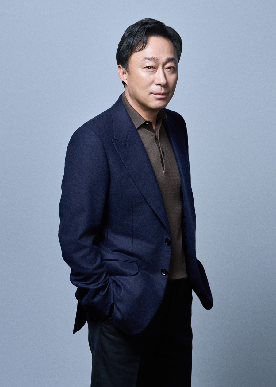 '어쩔수가없다' 이성민, 박찬욱 감독과 단둘이 무대인사→'컬투쇼'까지