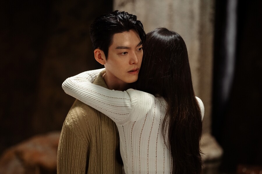 램프의 정령 된 김우빈, '다 이루어질지니' 넷플 글로벌 비영어 톱5 '기염'