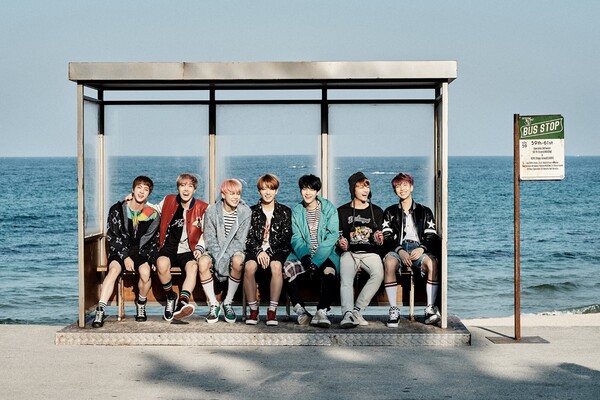 방탄소년단 ‘봄날’, 美 롤링스톤 선정 ‘21세기 최고의 노래’ 37위