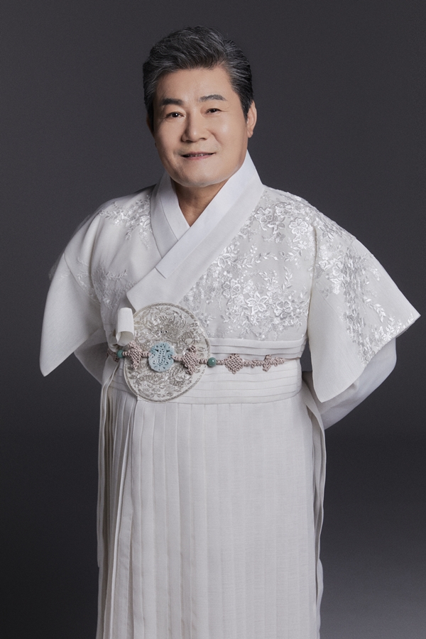 진성, 후배 가수들과 '가요무대' 오른다