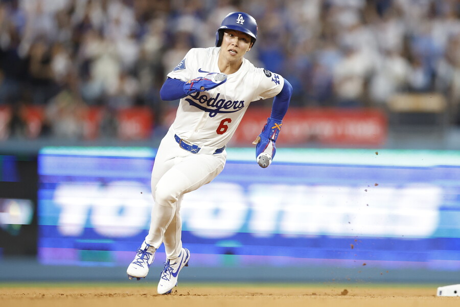 "목숨 걸고 뛰었다" MLB 역사상 두 번째 대기록…김혜성이 기억하는 끝내기 순간