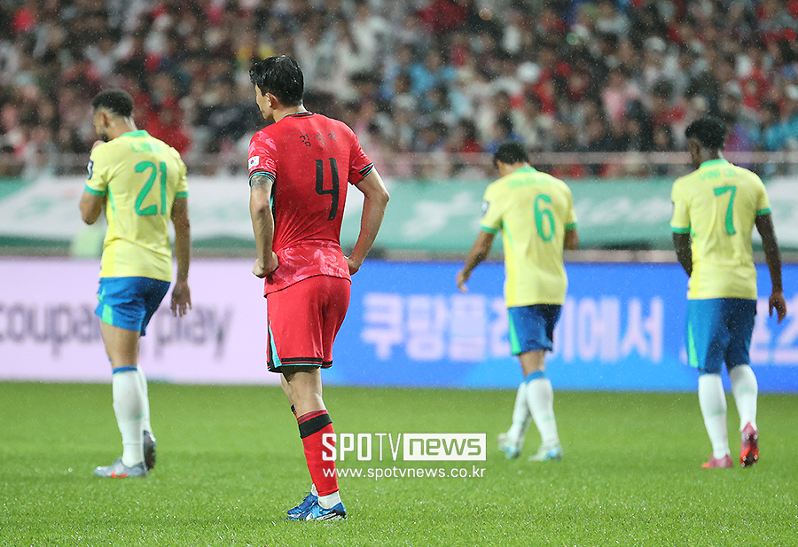 [포토S] '통곡의 벽' 김민재도 막을 수 없는 브라질