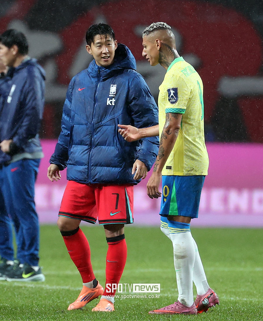 [포토S] 히샬리송, '쏘니 미국 생활은 어때'