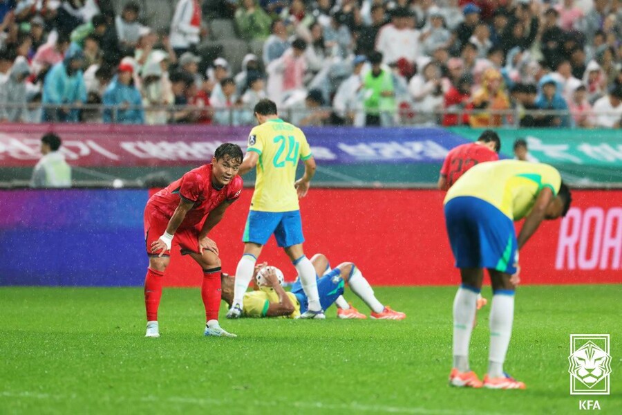 패패패 '韓 축구 참사' 하루에 3패 적립…U-20 탈락 → 브라질전 대패 → 이민성호까지, 사우디에 0-4 굴욕패