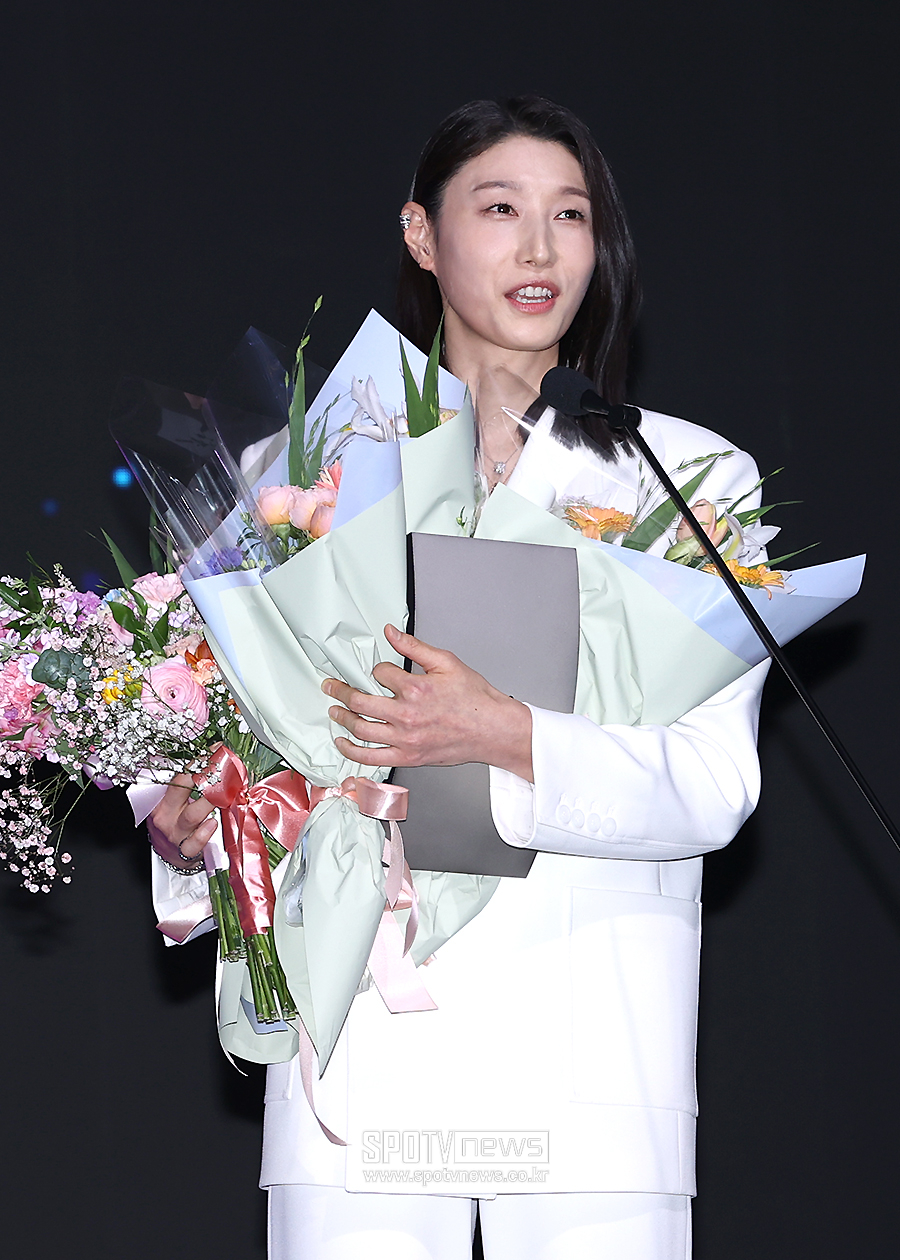 '레전드' 김연경 은퇴식 일정 확정…흥국생명, 출정식서 "투지 넘치는 경기" 약속