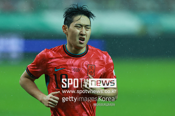 '韓 축구 초대박 경사' 나올까...'홍명보호 에이스' 이강인, PL 아스톤 빌라가 원한다! '자리 없는' PSG 탈출 성공?