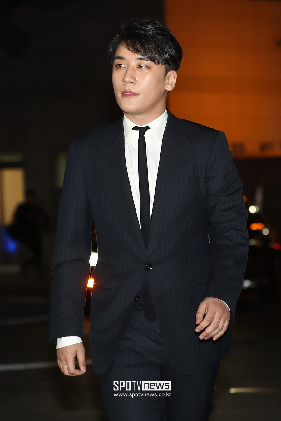 '버닝썬' 승리, 캄보디아 '한국인 납치' 사태에 소환된 까닭[이슈S]