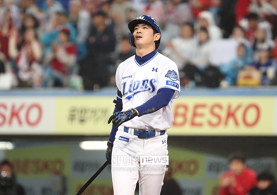 와, 무려 '17구' 승부라니! 신기록 세웠다…그런데 구자욱 "아쉽다"는 말만 반복했다?