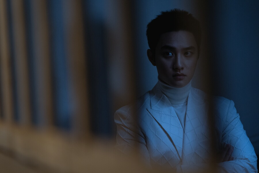 '조각도시' 도경수, 악역 첫 변신…처음 보는 서늘하고 냉혹한 모습