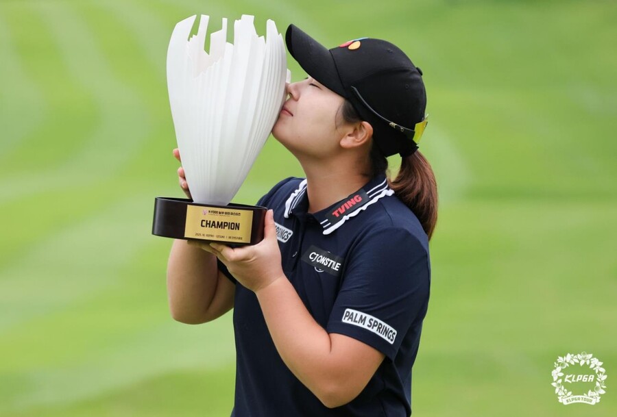 ‘KLPGA 투어 시즌 3승·상금 1위’ 홍정민, 세계 랭킹 44위로 상승