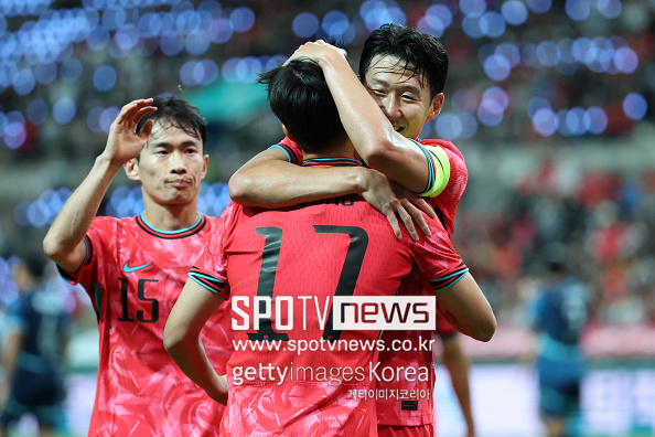 [현장 REVIEW] '슈팅 0회' 손흥민 침묵→이강인 환상 도움...한국, 파라과이에 2-0 승리! 엄지성-오현규 연속골