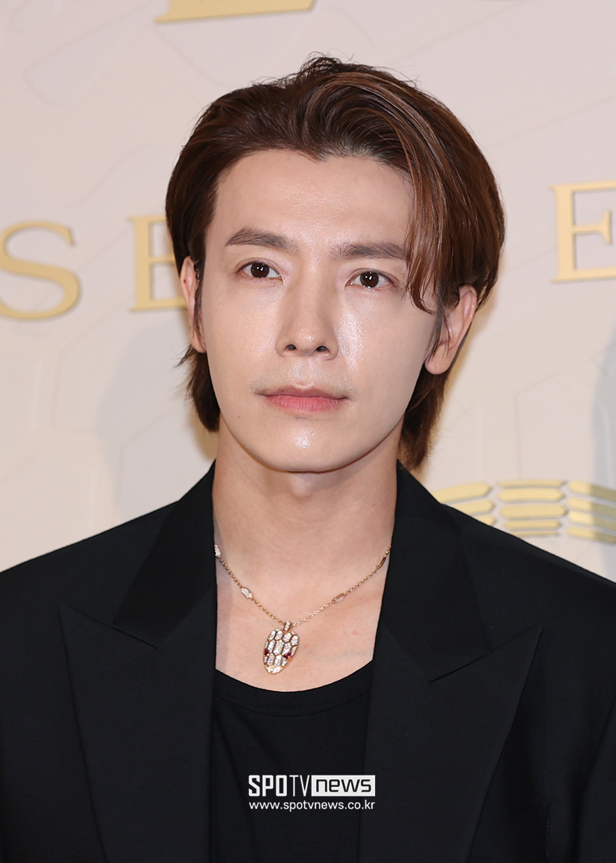 슈퍼주니어 동해, 소아암 어린이들 위해 3000만원 기부 "든든한 수호천사 될 것"
