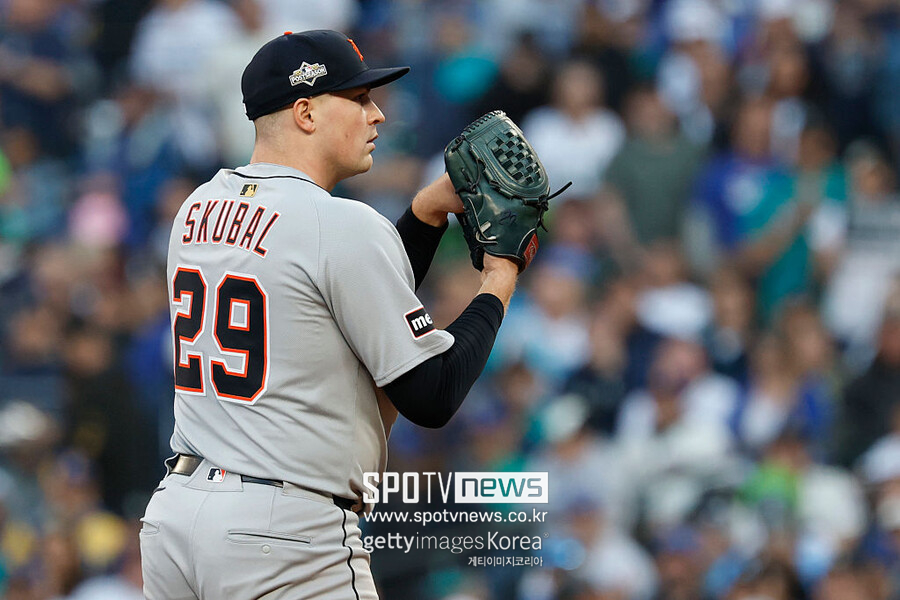 아몰라, 그냥 돈으로 다 해결해… 1조 타자 이어 지구 최강 에이스까지? MLB의 조폐공사인가