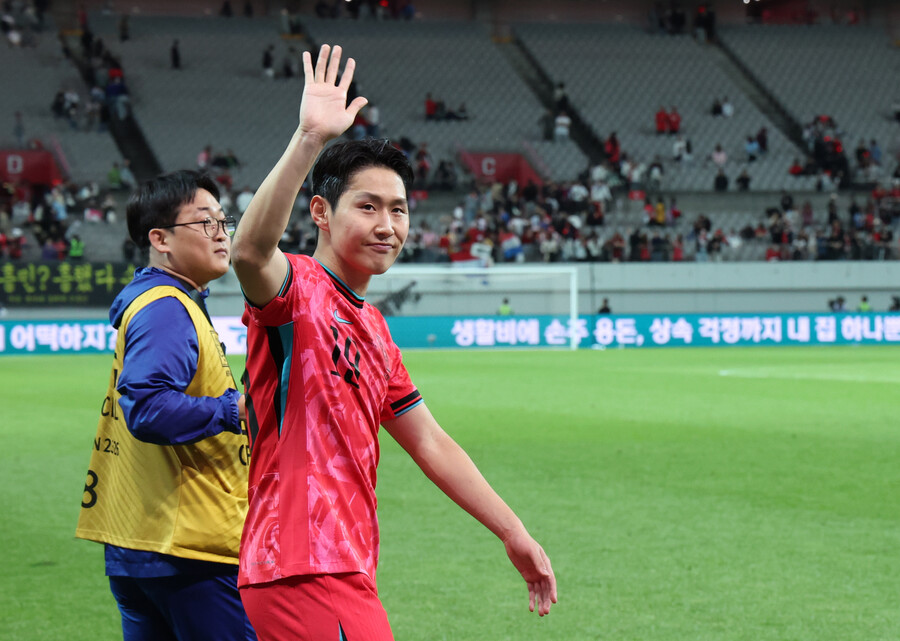 홍명보호 차출후 자신감 폭발…이강인, PSG 미드필더 중 최고 평점 ‘7.7’ “골대 강타→동점골 기여” 존재감 “스트라스부르와 3-3 무승부”