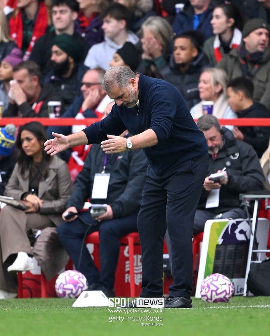 [PL REVIEW] 포스텍 짐 싸! 첼시가 막타 쳤다, 노팅엄에 3-0 승리…'오늘 지면 경질' 포스테코글루 결국 짤린다