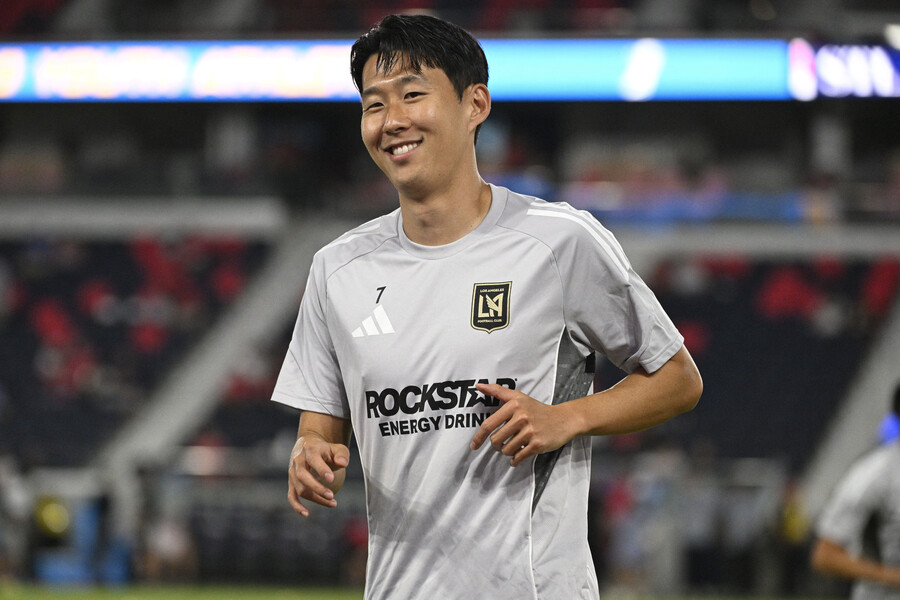 손흥민 해냈다! MLS 최종전 리그 9호골 폭발→'흥부 듀오' 합작골…LAFC 2위 도약 보인다 (전반 종료)