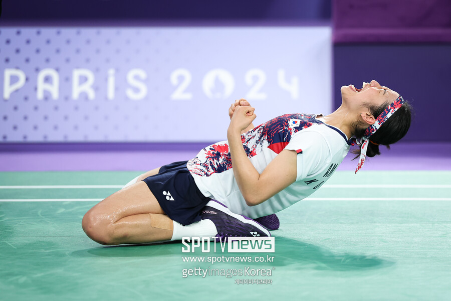 대한민국의 자랑, 韓 역사 새로 썼다! 안세영, ‘덴마크오픈 우승’ 올해 8번째 정상→일본·중국 제압하고 짜릿한 뒤집기