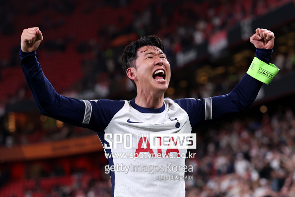 韓 축구 역대급 ‘오피셜’ 뜬다…“손흥민 동상 건립” 토트넘 공식발표 유력 후보 “현지 팬 대 찬성” 