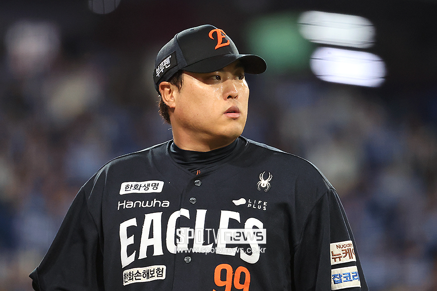 박용택도 “전성기 느낌” 감탄했는데, 결국은… 류현진마저 세월 못 이기나, KS서 만회할까