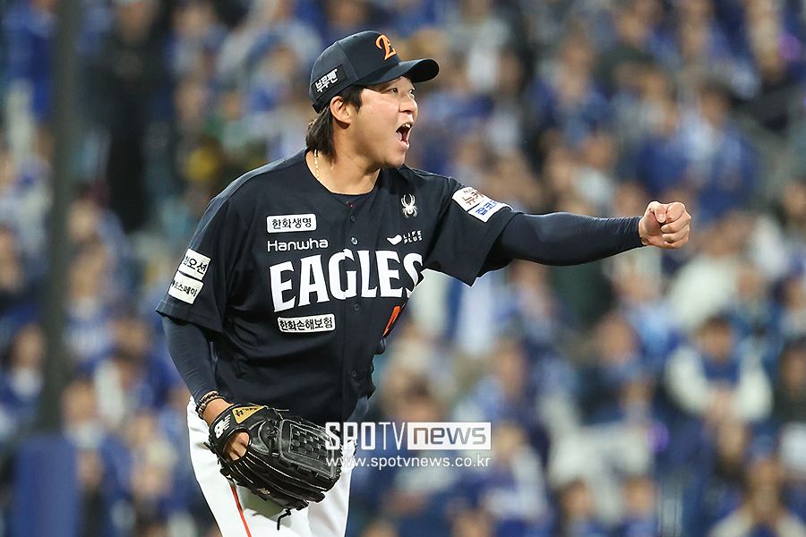 '한화 행복한 고민' FA 임박한 149km 좌완 필승카드 몸값이 계속 오른다…사령탑도 "승리의 디딤돌" 칭찬