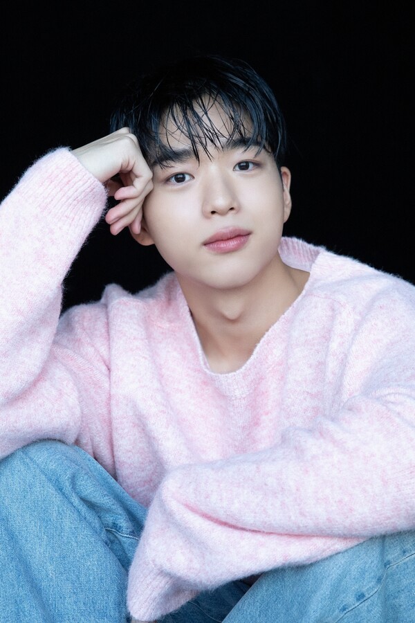 어느새 '윤며들었다'…차강윤, 이번엔 MZ세대의 아픈 도전이다