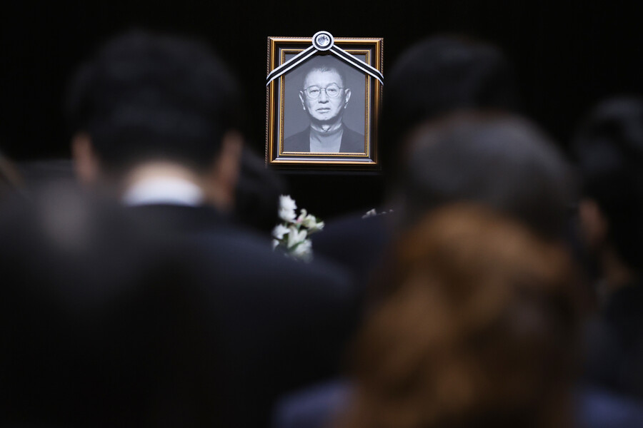 문화훈장 수훈 故전유성, 타계 3일 전 소감 남겼다 "유식한 개그맨으로 착각해주길"