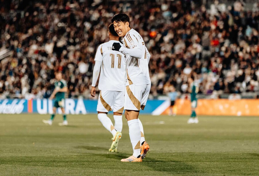 AC밀란 정보통, 손흥민 영입 언급 "MLS 시즌이 끝나면 단기 임대로 활약할 수 있다"