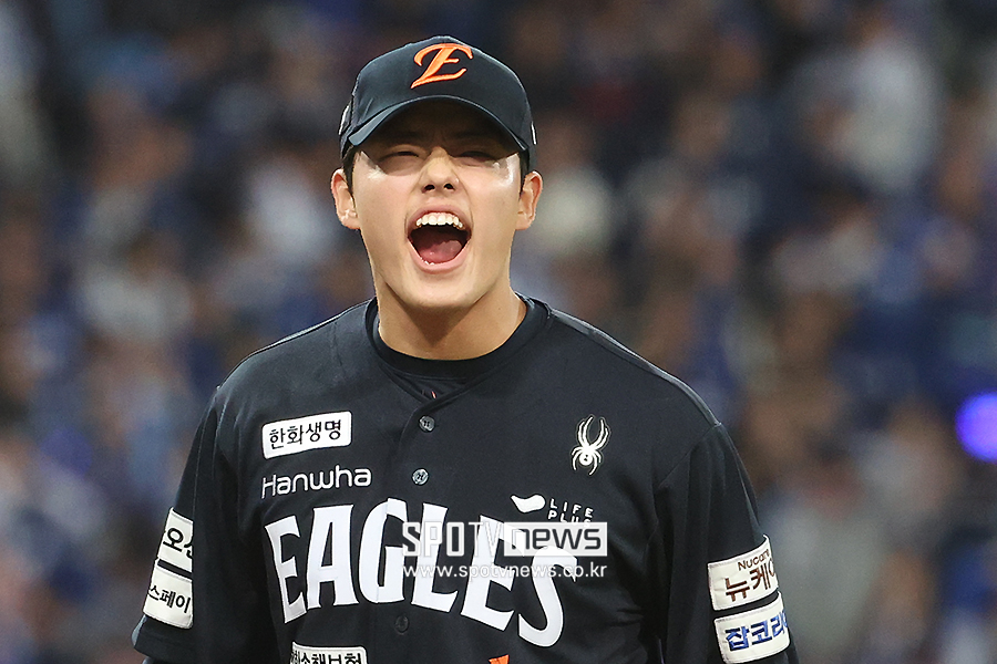 '류현진 아니었다' 한화, KS 1차전 선발투수로 문동주 예고…"마무리는 김서현"