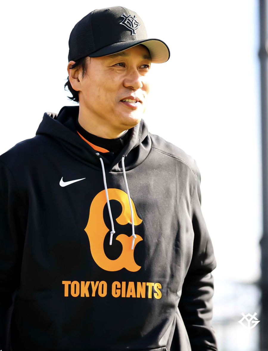 "15년 만에…" 요미우리 자이언츠 후드 입고 웃음 찾은 '승짱' 이승엽 전 감독