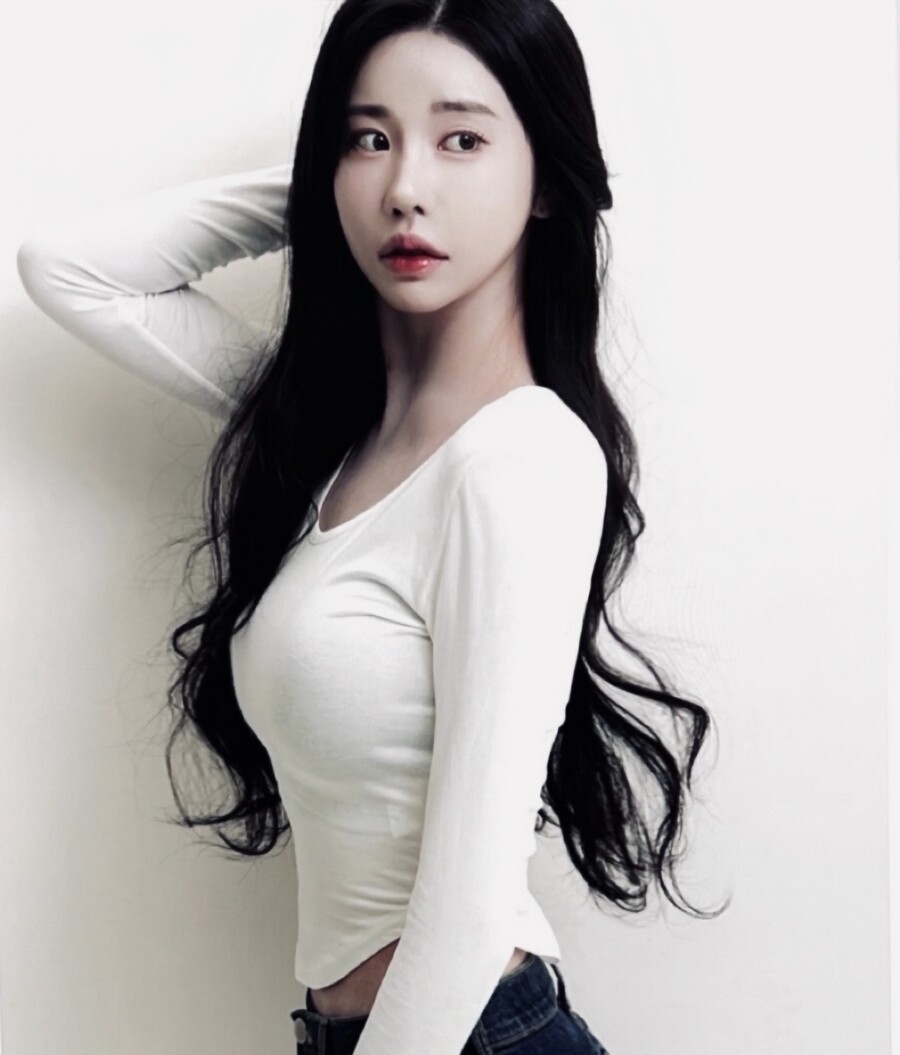 이서, 영화 '아임 유어 맨' 캐스팅…"진심 전해질 수 있도록 최선 다할 것"