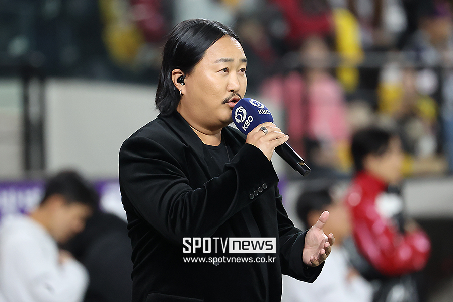 [포토S] 애국가 부르는 조째즈
