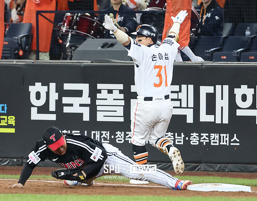 [포토S] 세이프 되는 손아섭