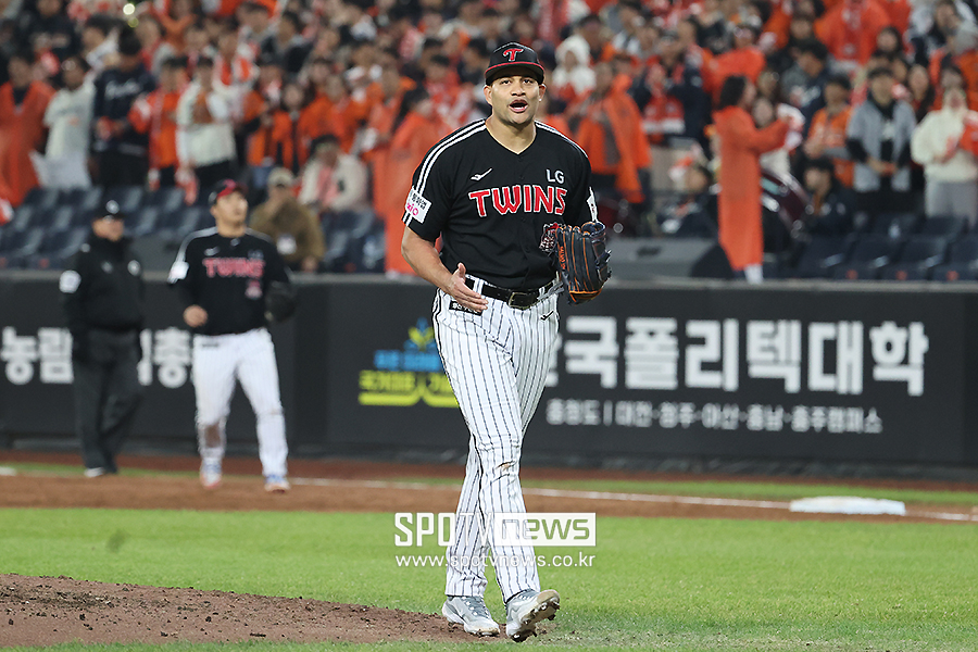[포토S] 기뻐하는 치리노스