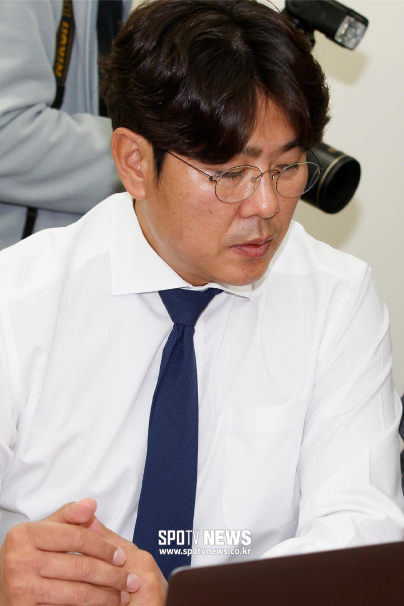 '1999 한화 우승 멤버' 정민철-장종훈, KS 5차전 시구·시타…NCT 도영, 애국가 부른다