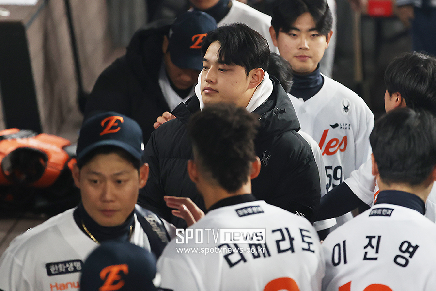 [포토S] 아쉬운 문동주