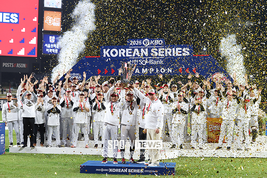 [포토S] 2025 통합 우승 거둔 LG
