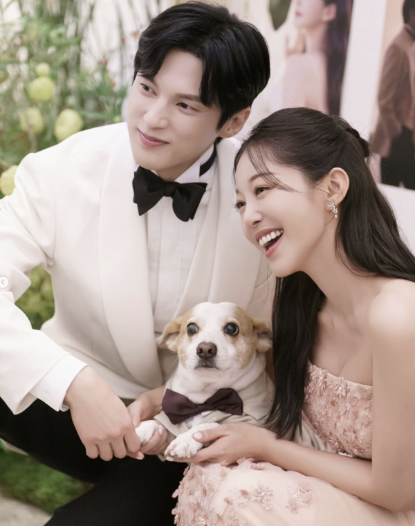 "인생 가장 행복한 날" 김가은, 10년 비밀열애 끝 ♥윤선우와 결혼 소감 [전문]