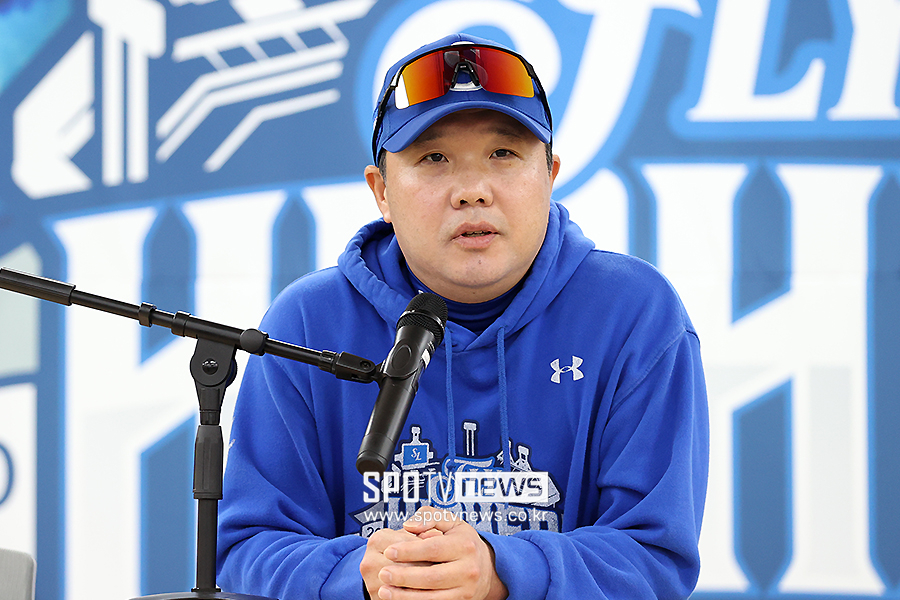 [공식발표] 삼성 박진만 감독과 2+1년 재계약 "특유의 소통 리더십과 팀 관리 능력에 주목했다"