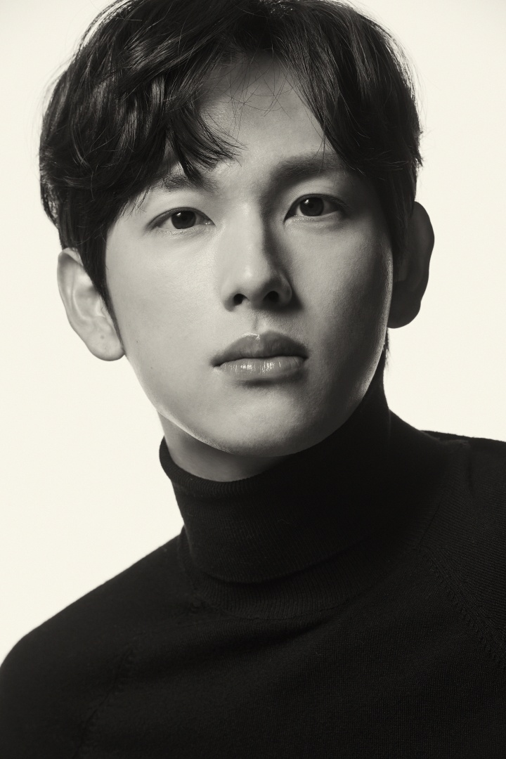 임시완, 박보검·로제와 한솥밥…더블랙레이블과 전속계약[전문]