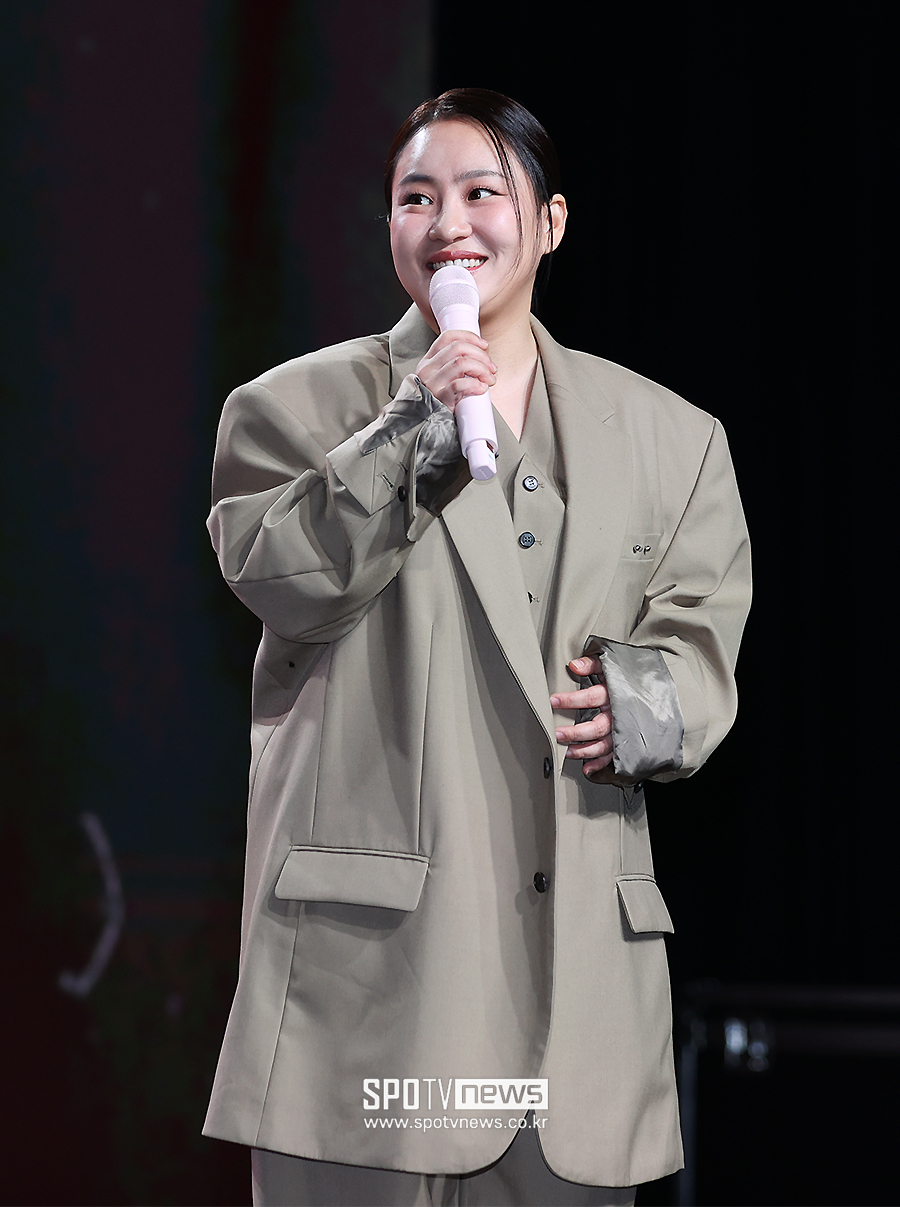 [포토S] 조현아, '아빠 옷 입은 느낌'